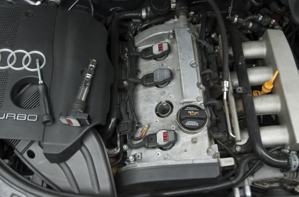 Inlocuire bobine de inductie Audi A4 B6 1.8T  