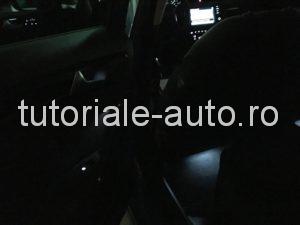 Cum să Instalezi Lumini Ambientale în Uși la VW Golf 7 – Ghid DIY Detaliat