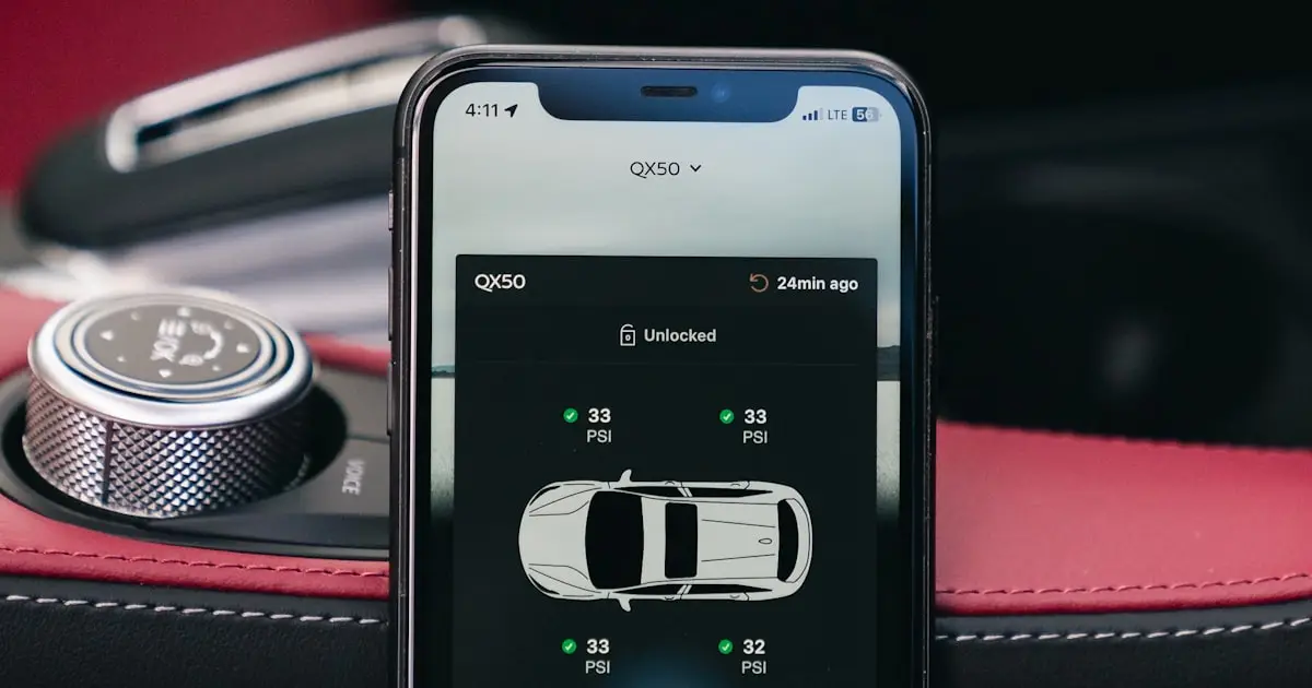 Aplicație de diagnoză auto pe smartphone cu datele mașinii în timp real